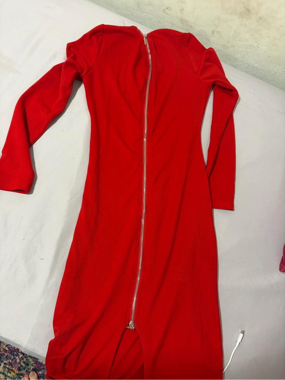 Red Women's Long-Sleeve with Long Zipper in the Back